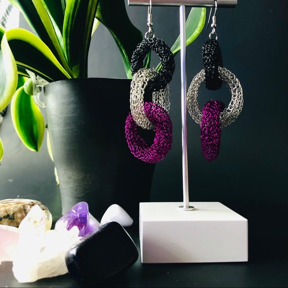 3.5” Handmade Infinity Wire Crocheted Earrings - Picture 7 of 8